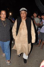 Javed Akhtar at the peace march for the Delhi victim in Mumbai on 29th Dec 2012 (277).JPG